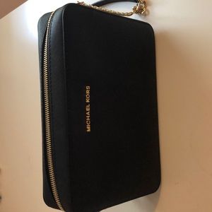 Micheal Kors Crossbody bag